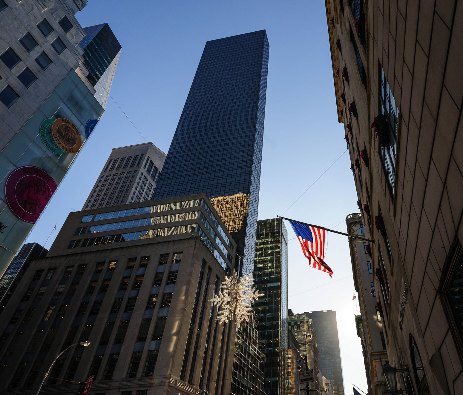 Trump Tower from the the 5th Ave, New York, USA